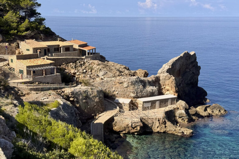 Tramuntana universal 08